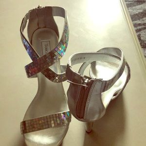 Touch ups heels 👠
